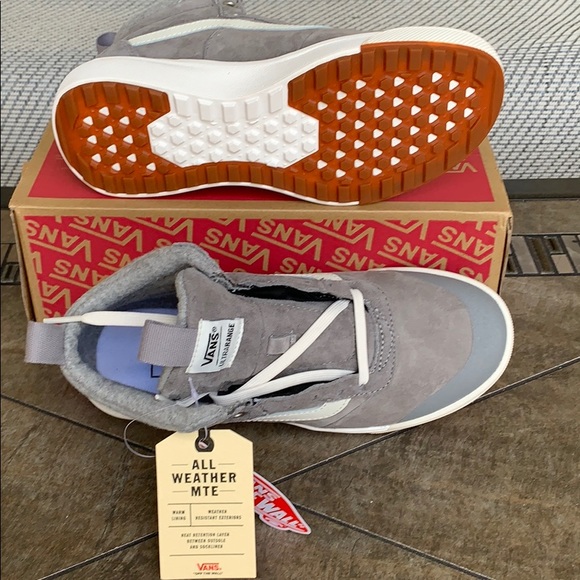• VANS ULTRARANGE HI MTE WOOL FROST GREY WMNS - Picture 3 of 16